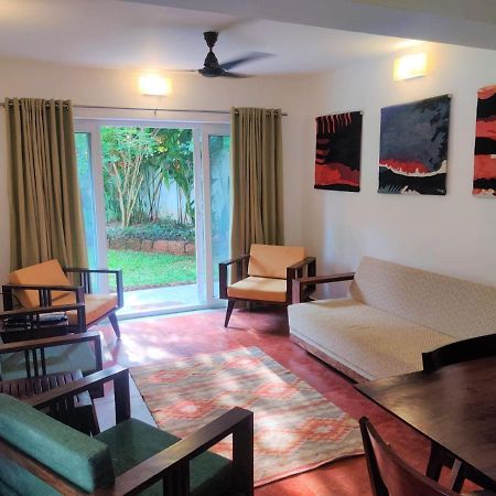 Jungle Hut-Annabelle'S Beach Apartments At Bernard Simao,Calangute,Goa Кандолим Екстериор снимка