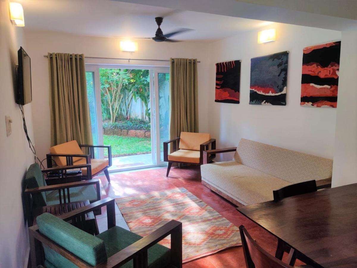 Jungle Hut-Annabelle'S Beach Apartments At Bernard Simao,Calangute,Goa Кандолим Екстериор снимка