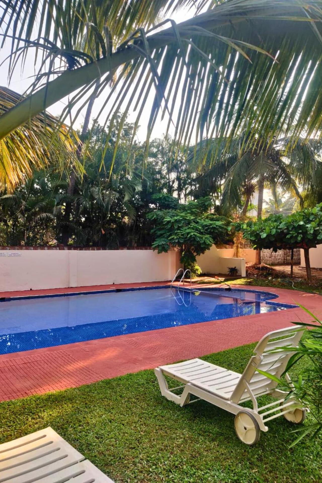 Jungle Hut-Annabelle'S Beach Apartments At Bernard Simao,Calangute,Goa Кандолим Екстериор снимка